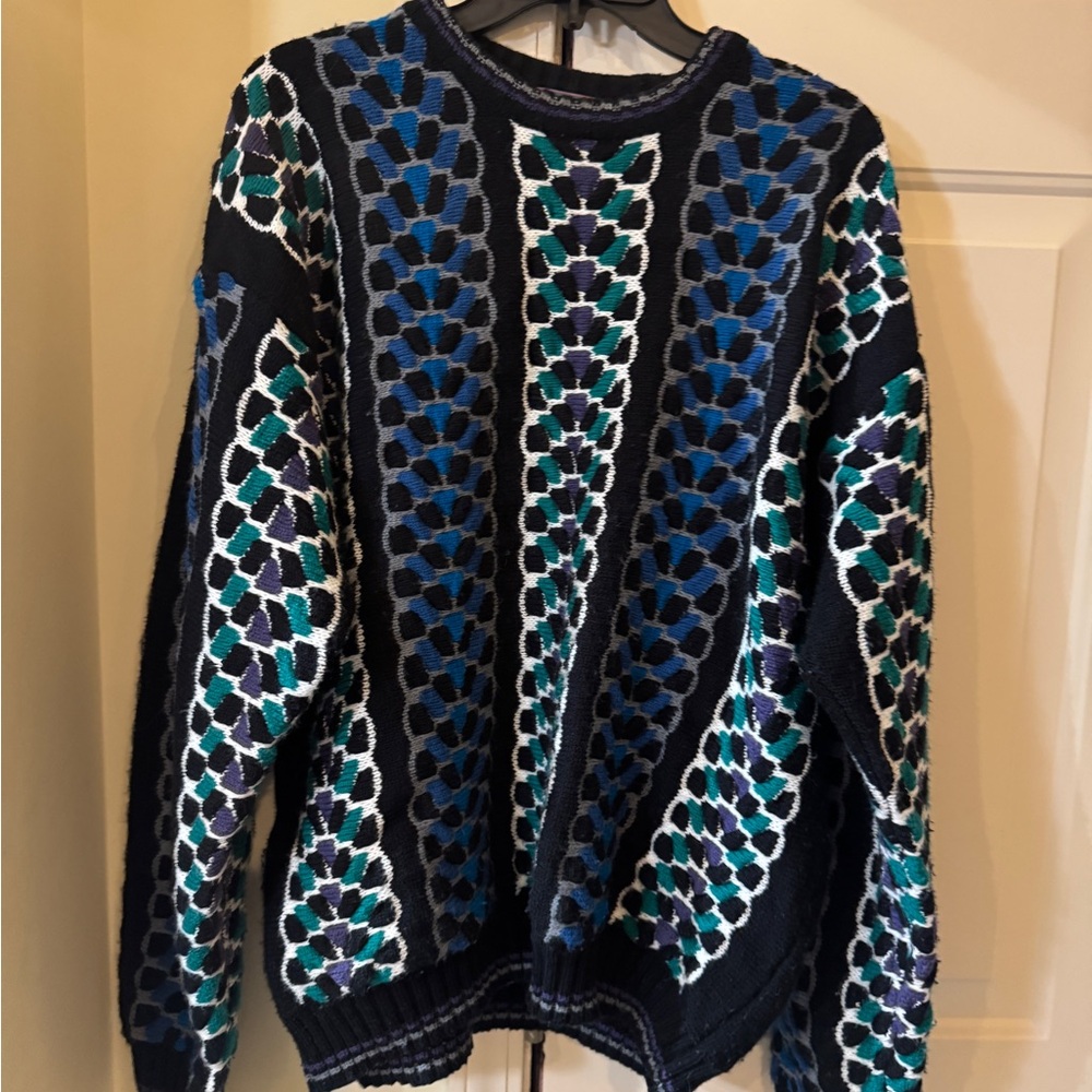 Concrete Mix‎ Vintage Black and Green Sweater Large